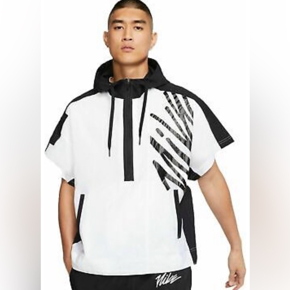 Nike Men's Light Weight 1/2 Zip Short Sleeve Training Hoodie